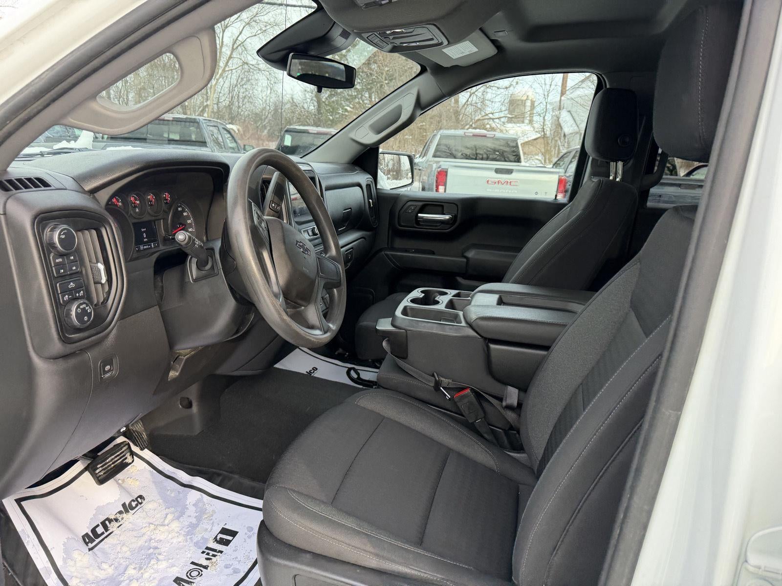 2023 Chevrolet Silverado 1500 Custom Trail Boss