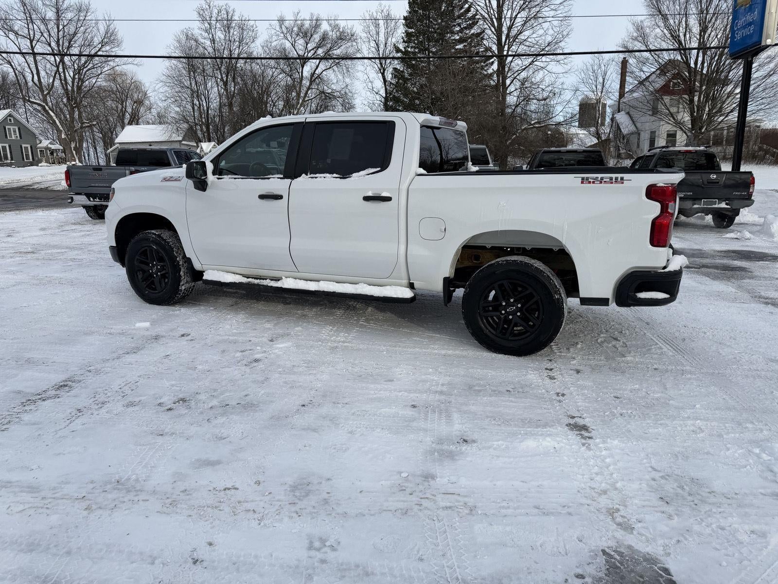 2023 Chevrolet Silverado 1500 Custom Trail Boss
