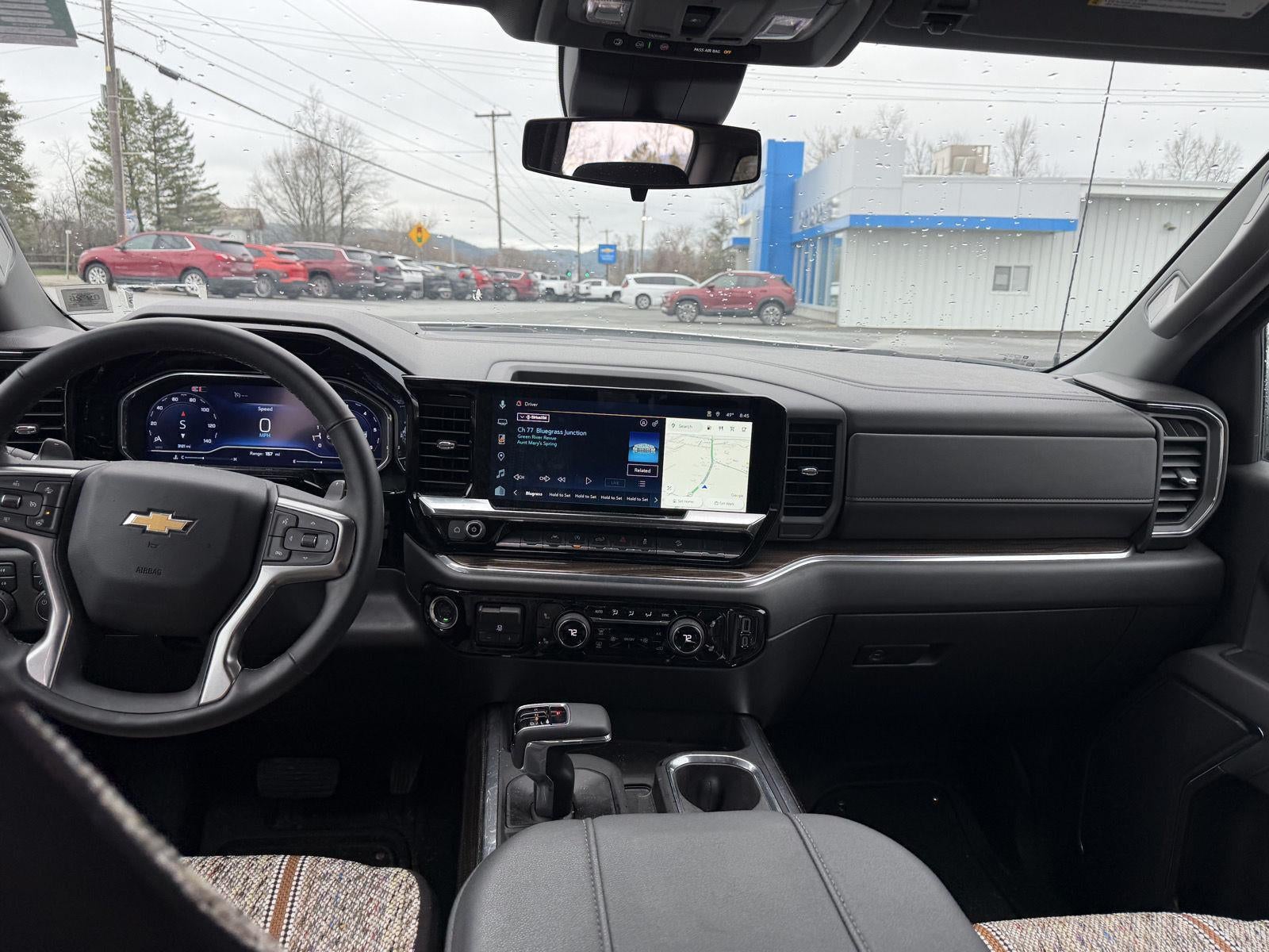 2025 Chevrolet Silverado 1500 LT