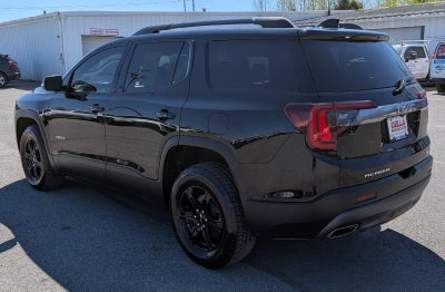 2023 GMC Acadia AT4