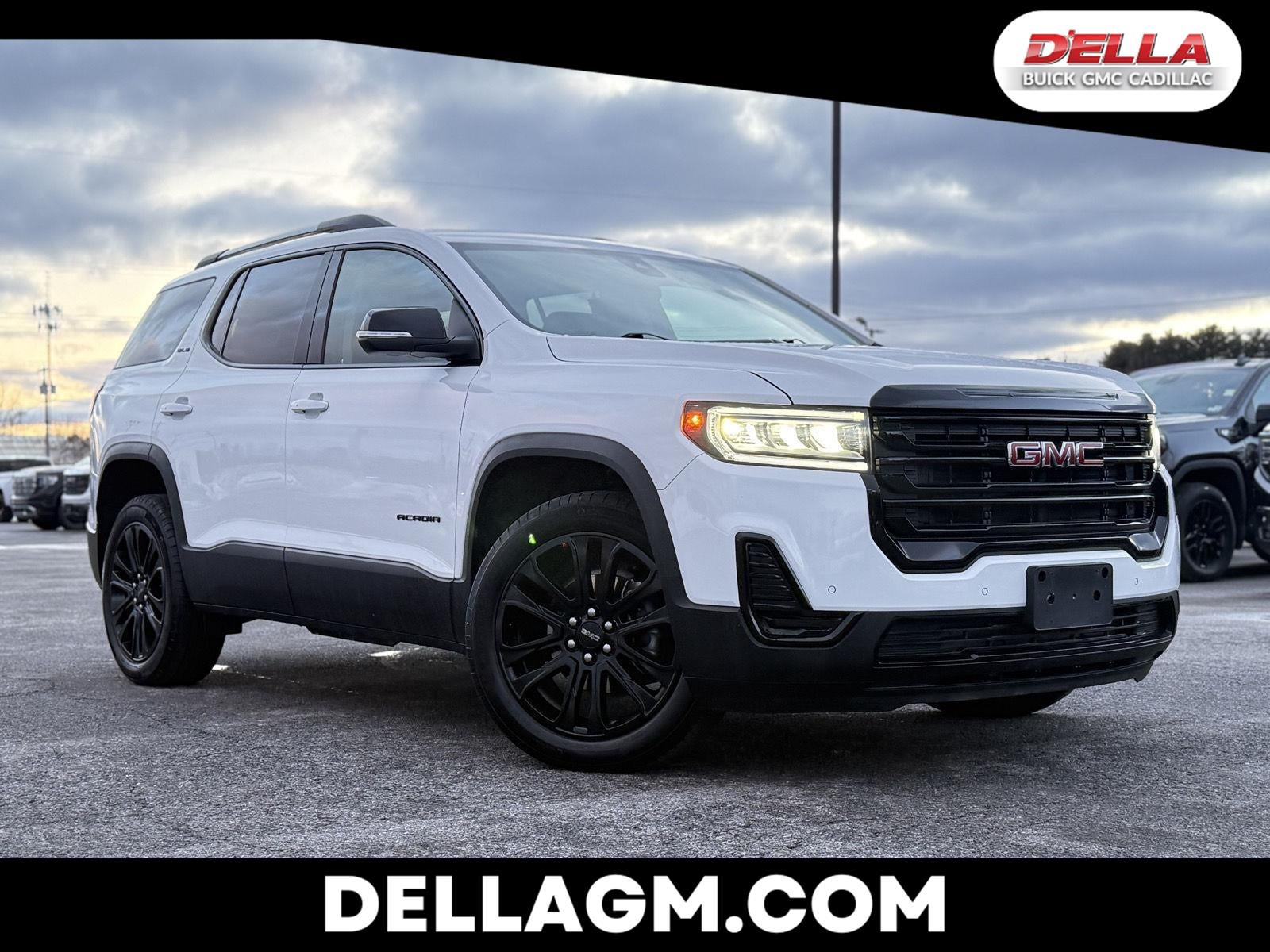 2023 GMC Acadia SLE