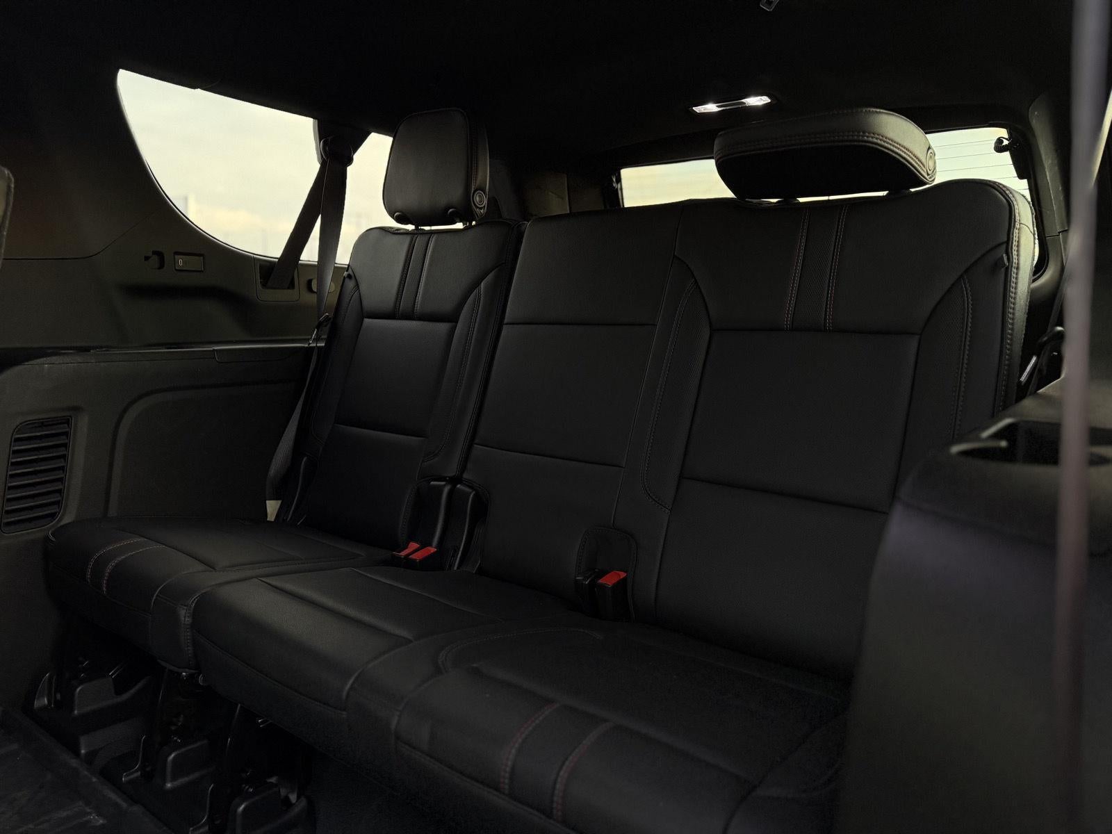 2021 Chevrolet Suburban RST