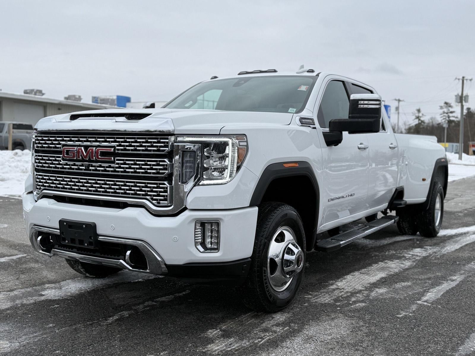 2023 GMC Sierra 3500 HD Denali