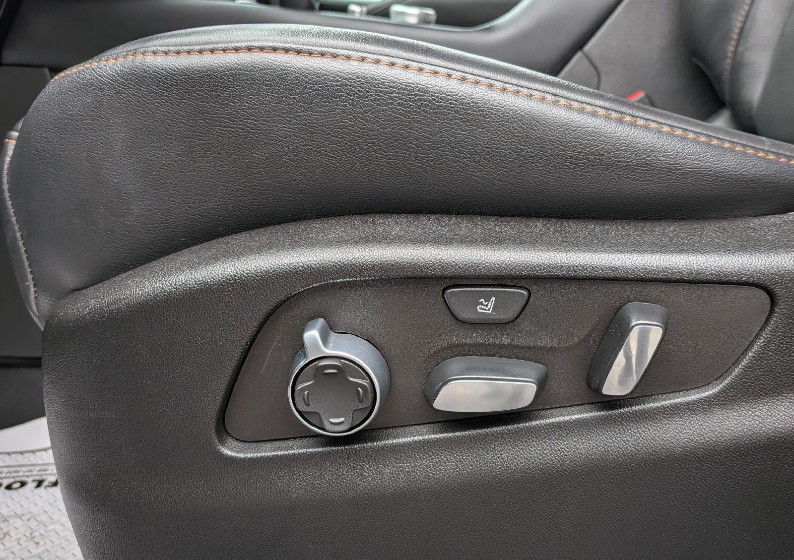 2023 Cadillac XT4 AWD Sport