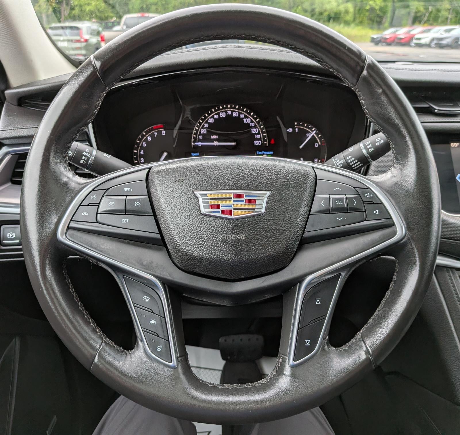 2017 Cadillac XT5 Luxury AWD