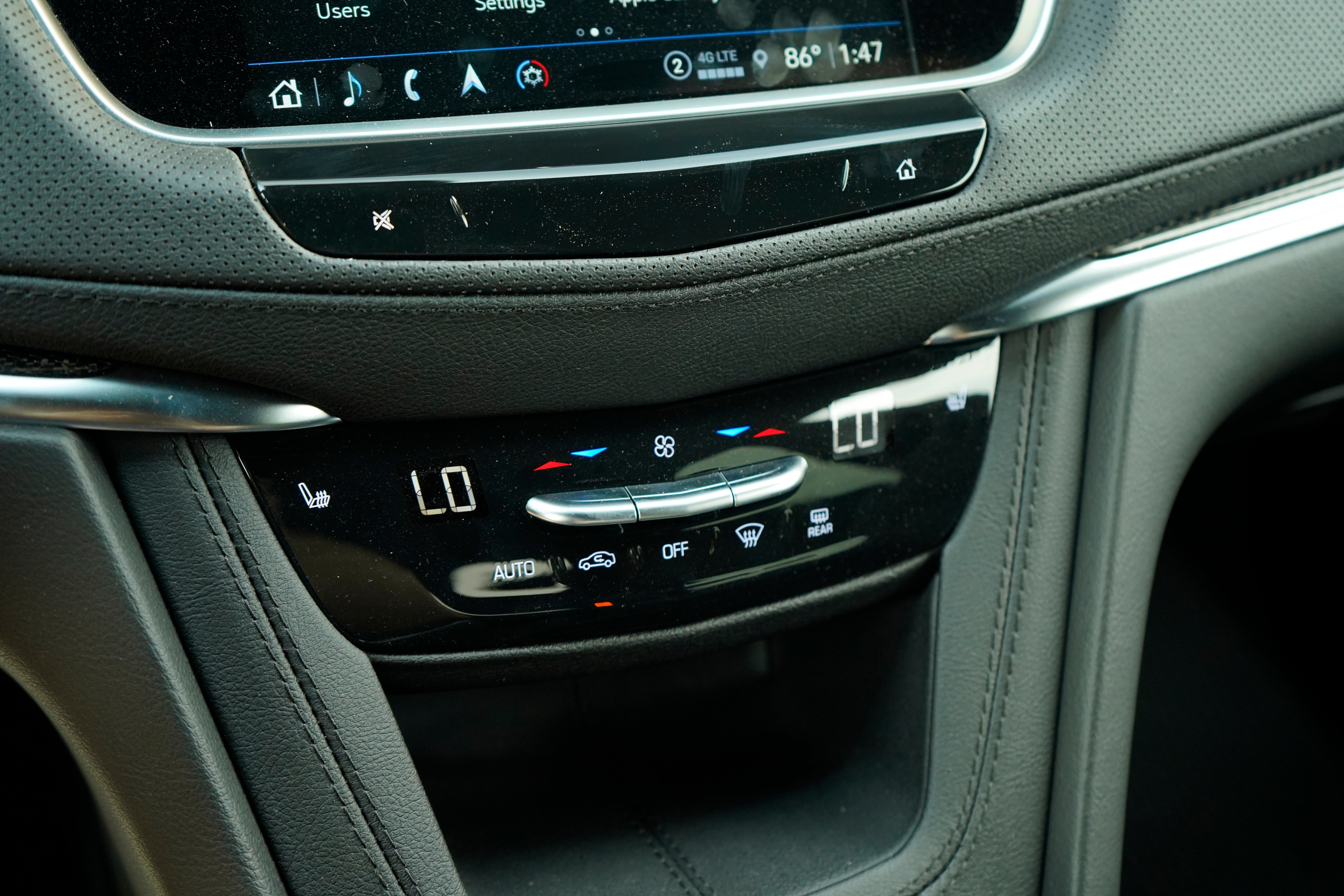 2024 Cadillac XT5 Sport