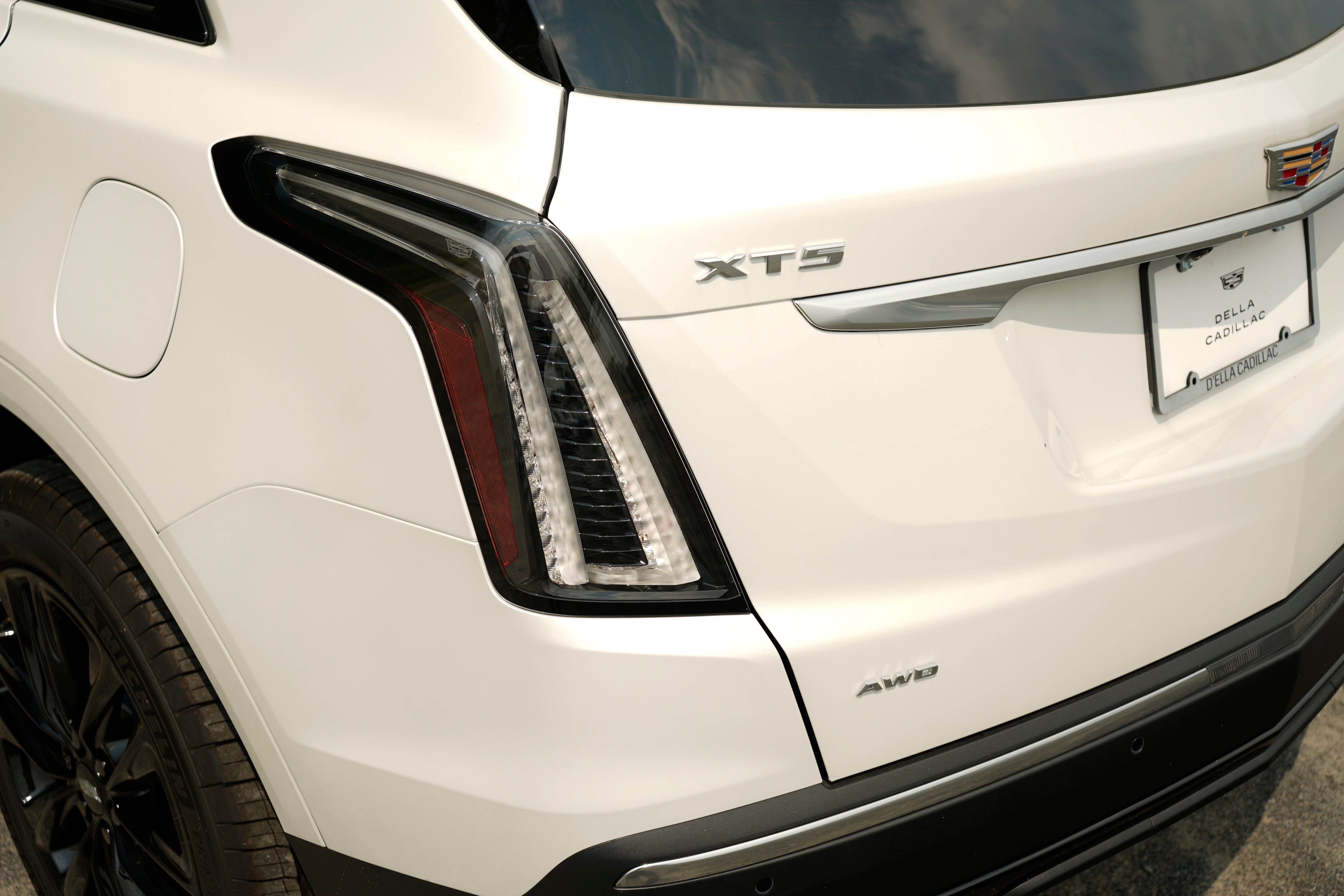 2024 Cadillac XT5 Sport