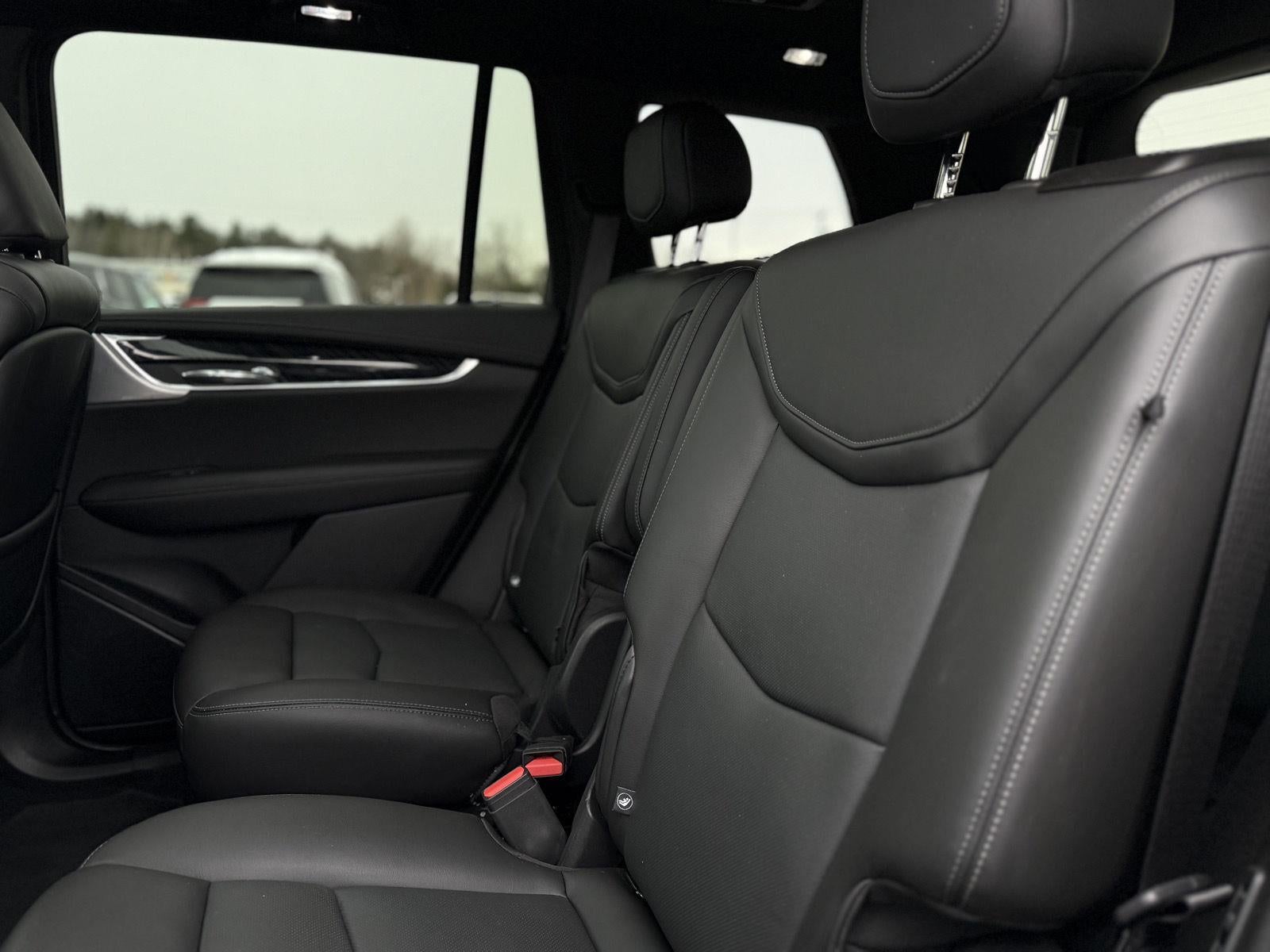 2023 Cadillac XT6 Premium Luxury