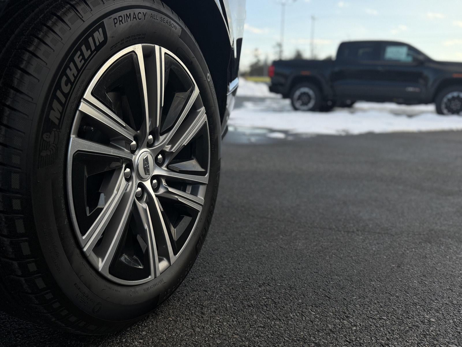 2025 Cadillac LYRIQ Luxury 1