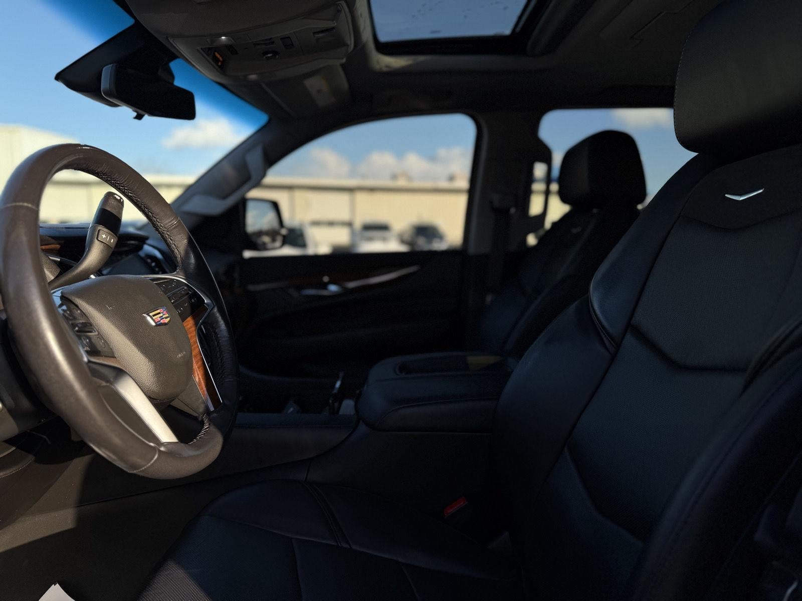 2020 Cadillac Escalade Luxury