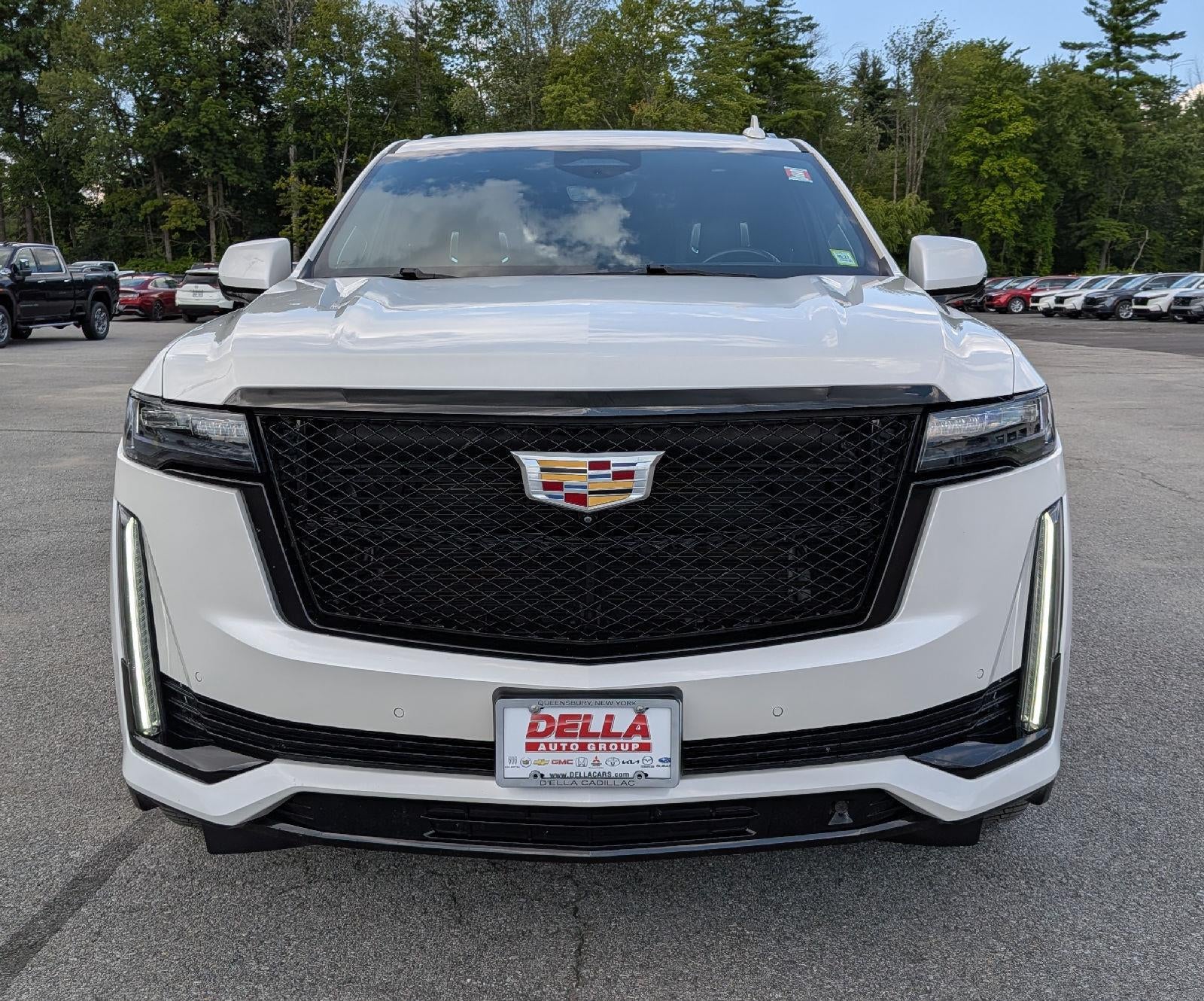 2022 Cadillac Escalade ESV Sport Platinum