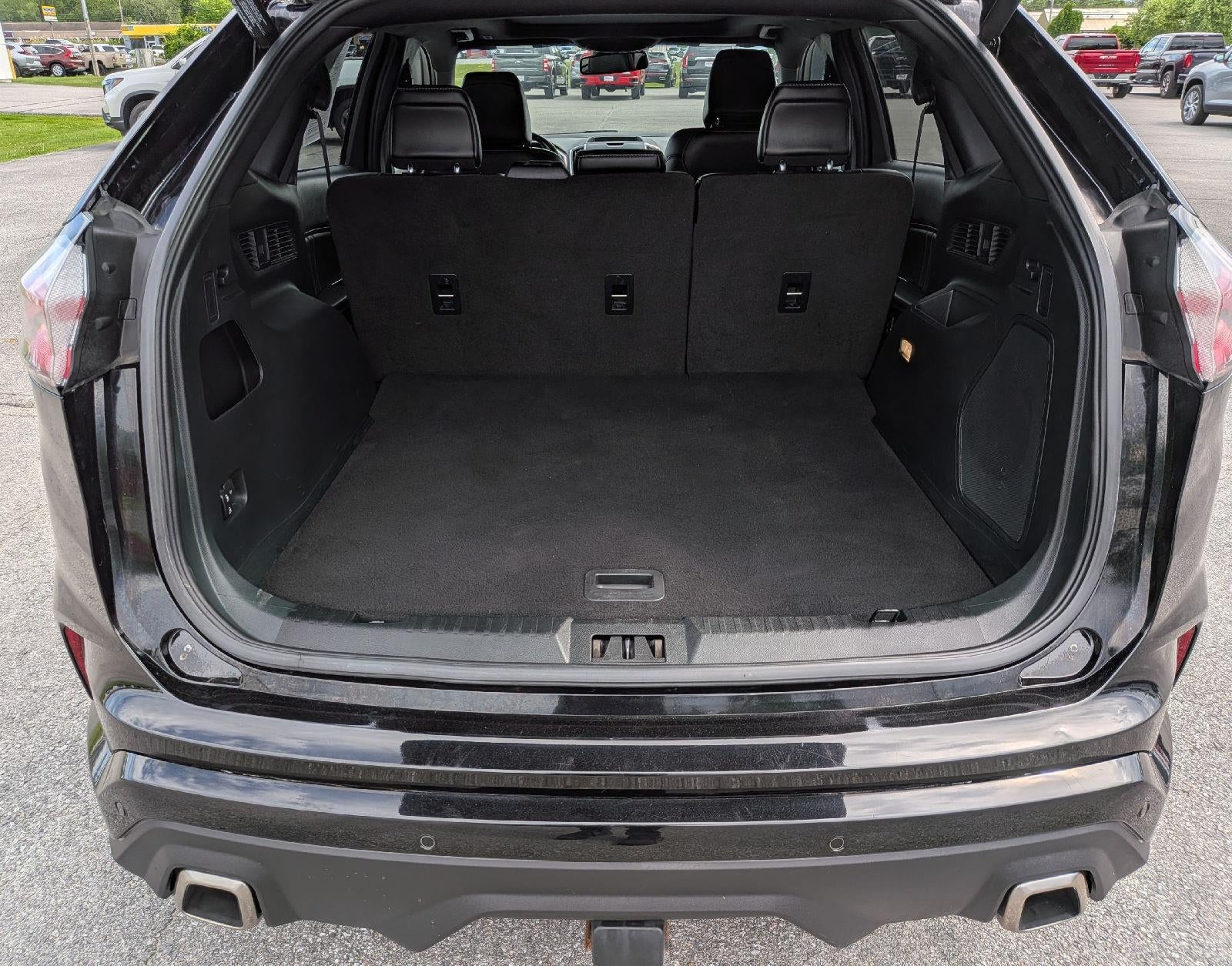 2020 Ford Edge ST