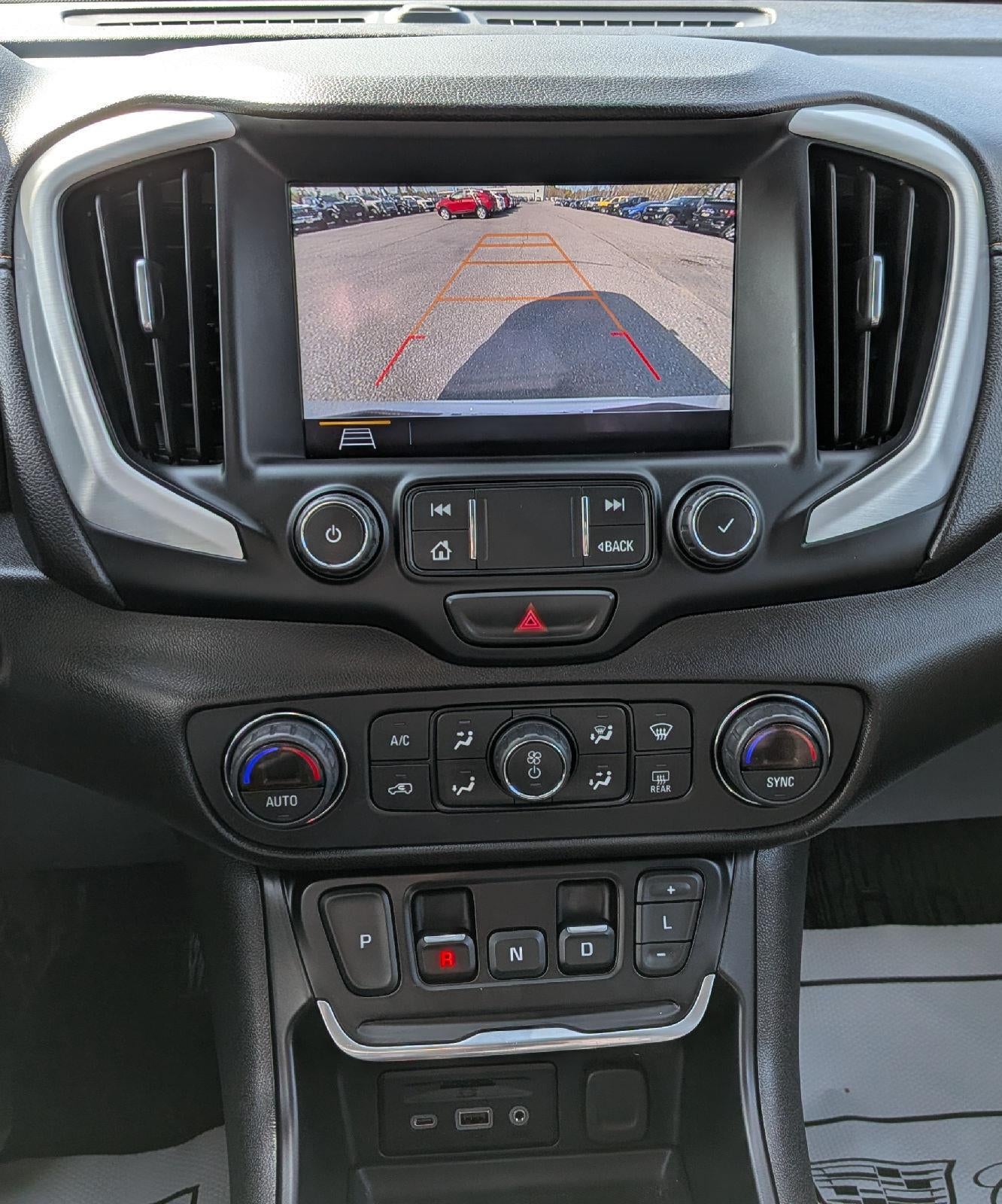 2020 GMC Terrain SLT