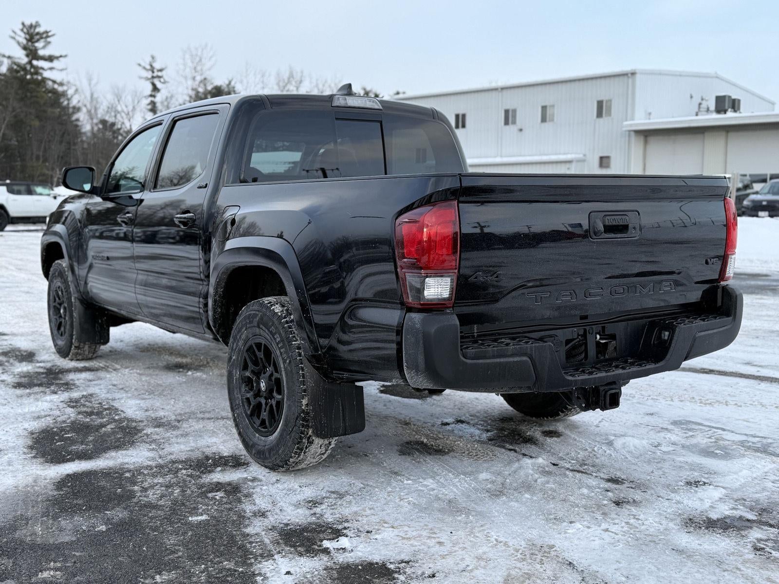 2022 Toyota Tacoma 4WD SR