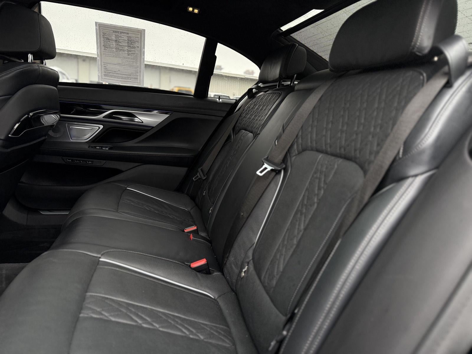 2020 BMW 7 Series M760i xDrive