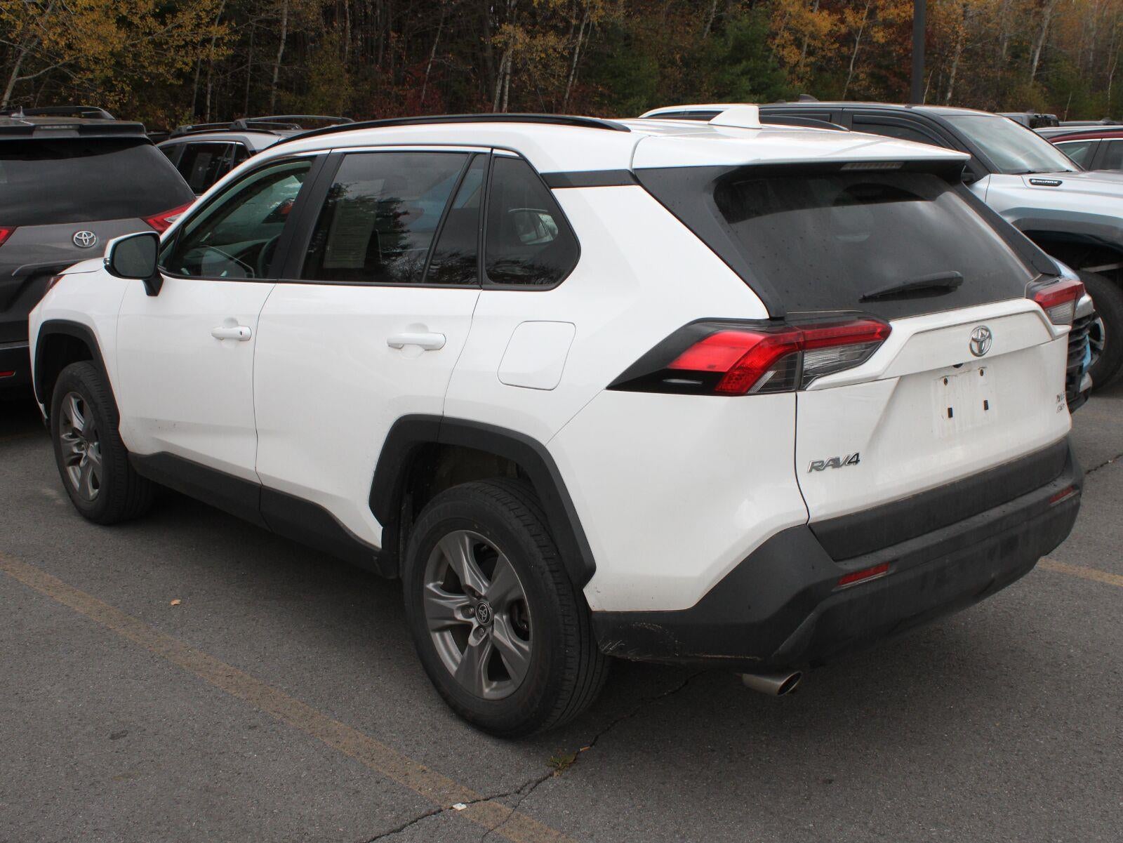 2024 Toyota RAV4 XLE