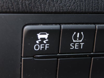 2019 Toyota Yaris Sedan LE
