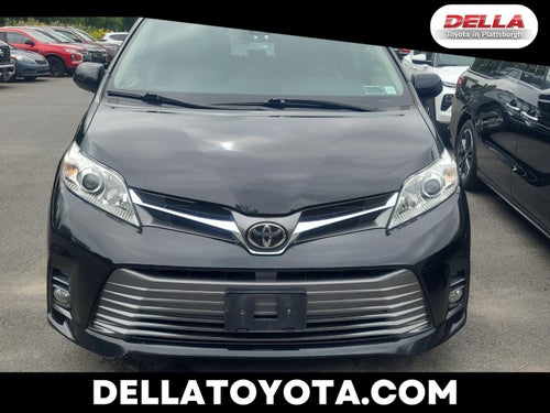 2020 Toyota Sienna XLE
