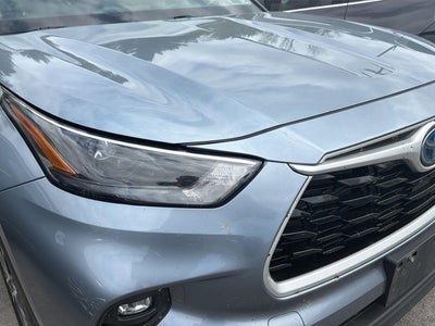2022 Toyota Highlander Hybrid XLE