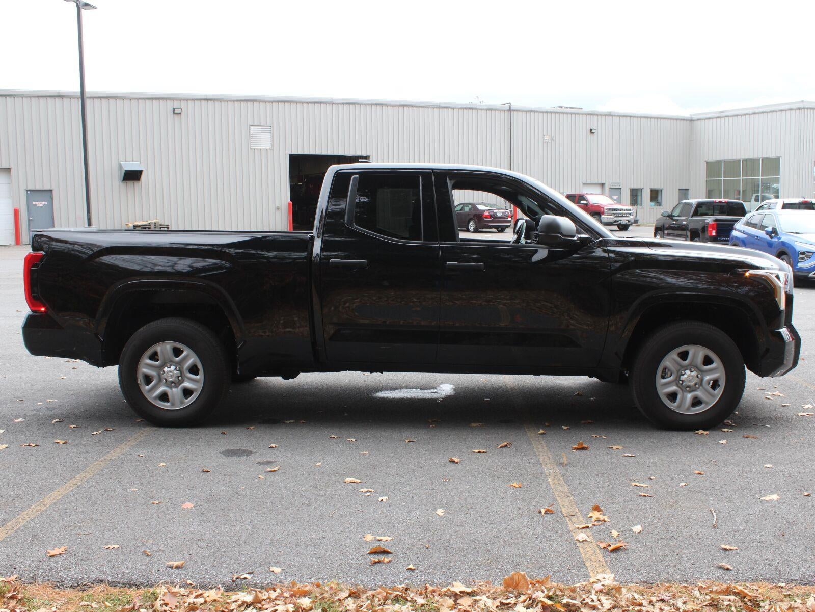 2025 Toyota Tundra SR