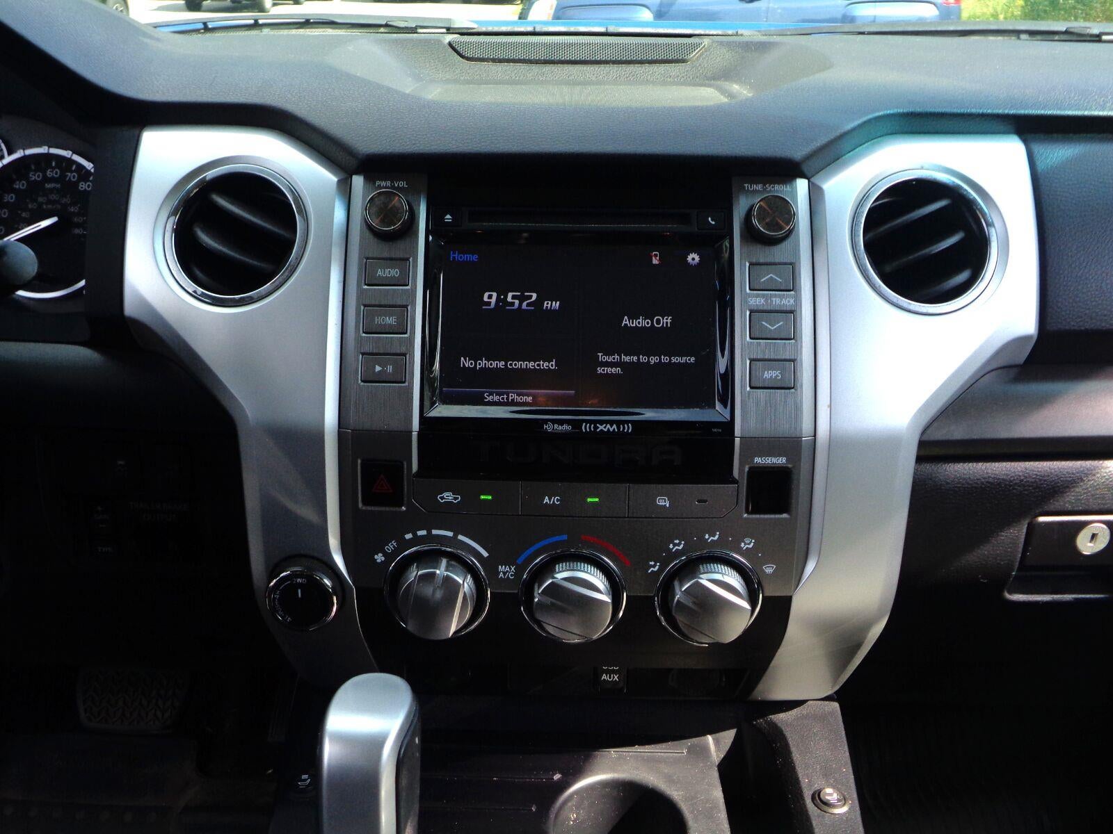 2017 Toyota Tundra SR5