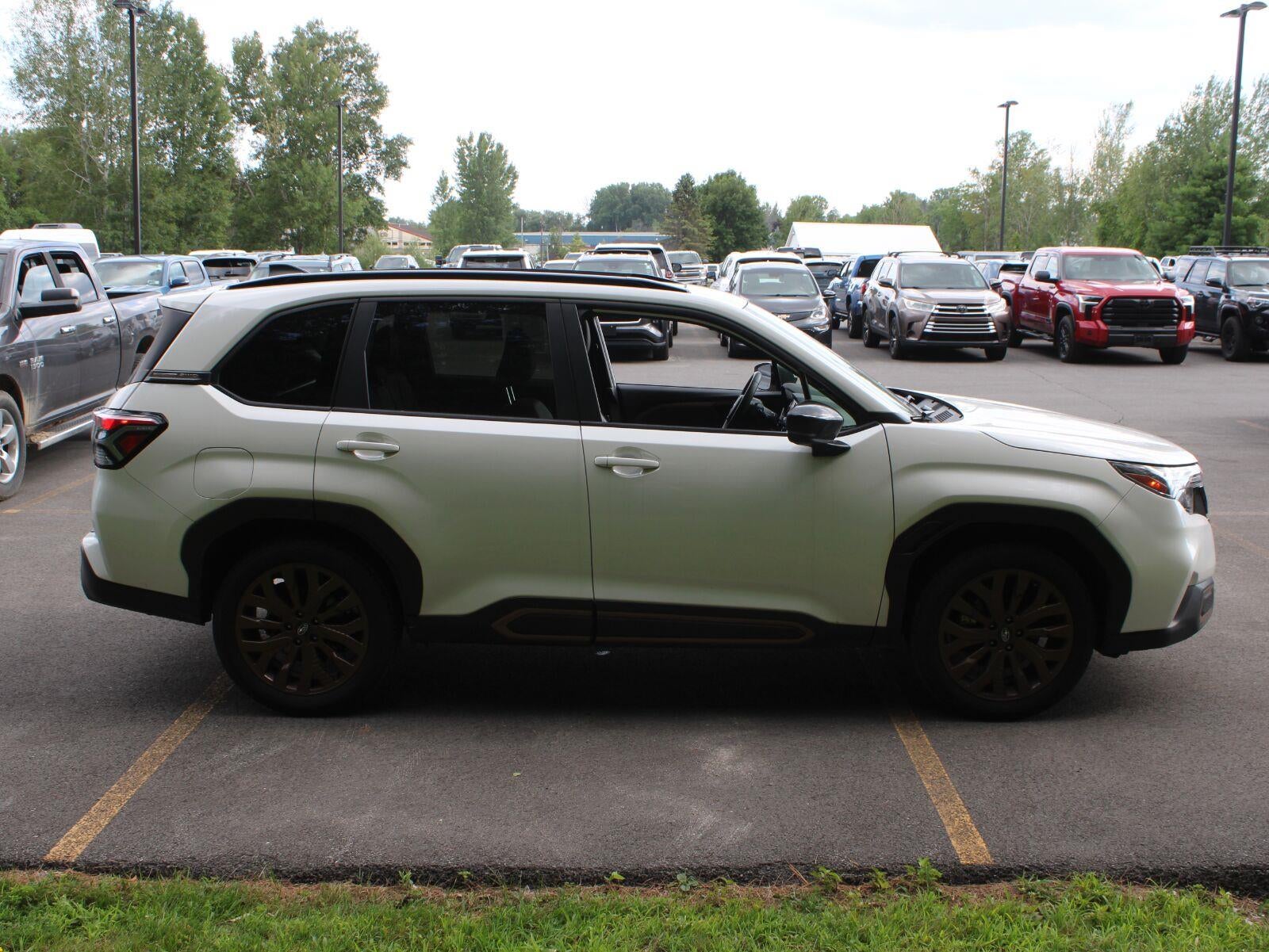 2025 Subaru Forester Sport