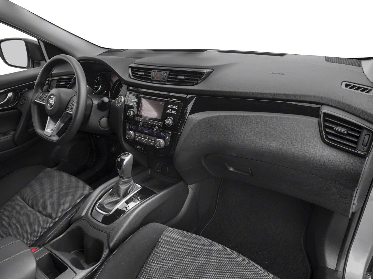 2017 Nissan Rogue Sport SV
