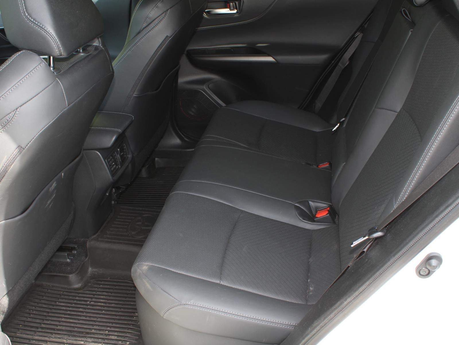 2023 Toyota Venza LE