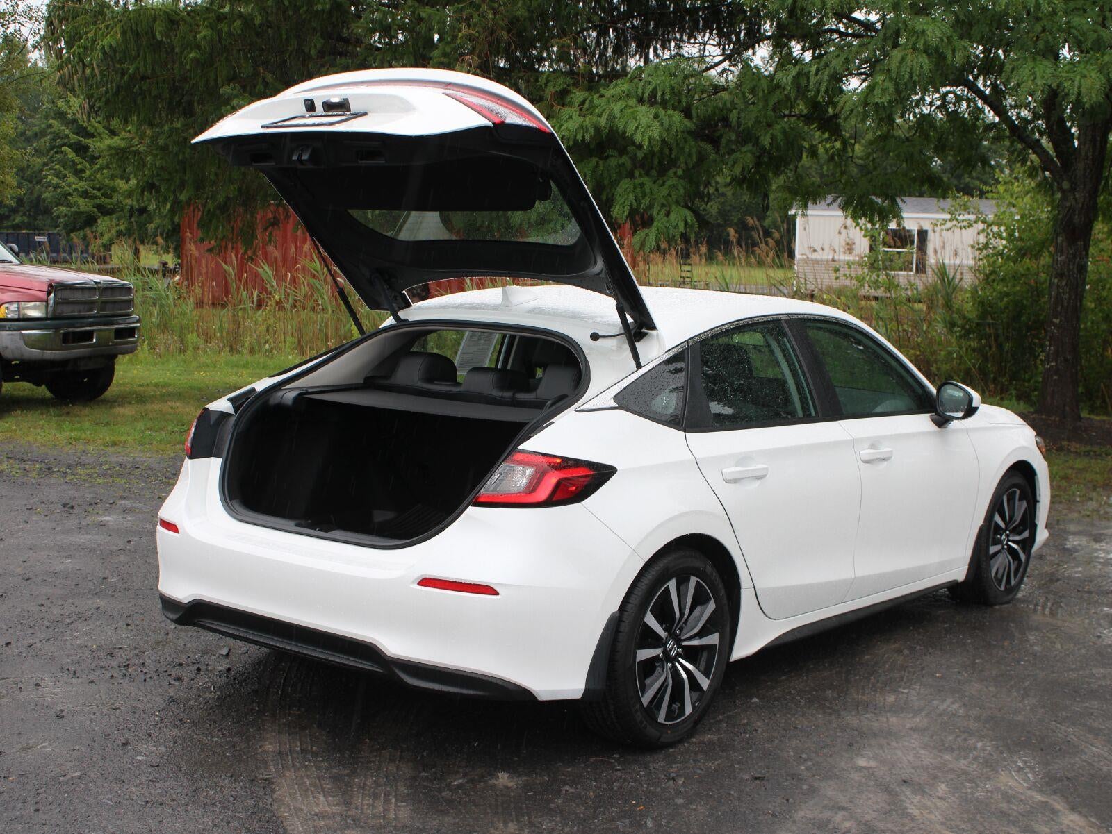 2023 Honda Civic Hatchback EX-L