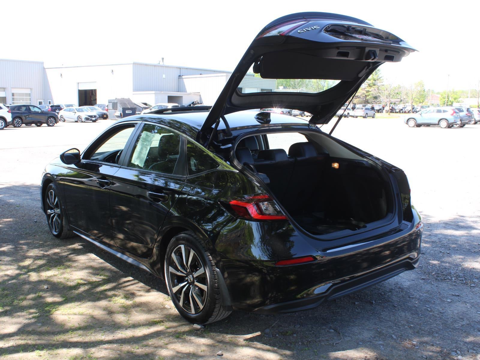 2024 Honda Civic Hatchback EX-L