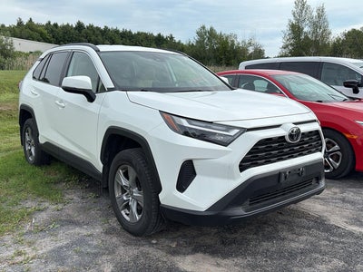 2022 Toyota RAV4 XLE