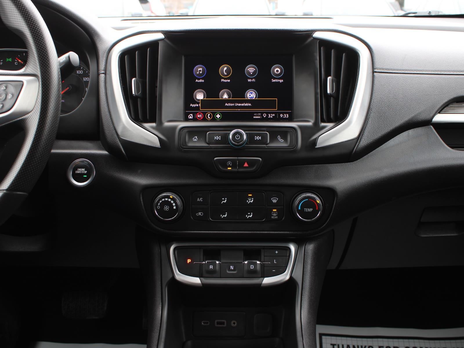 2024 GMC Terrain LE