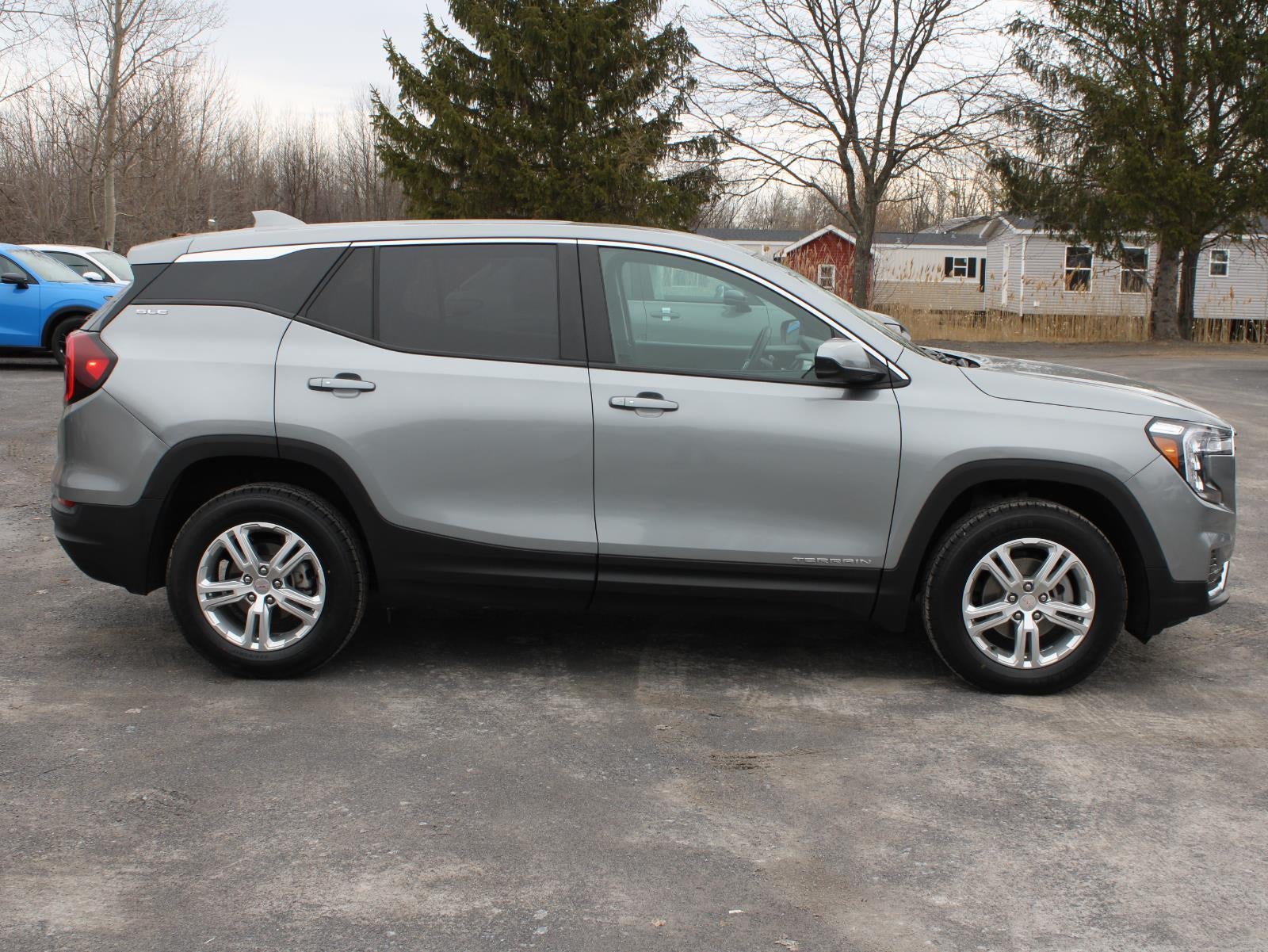 2024 GMC Terrain LE