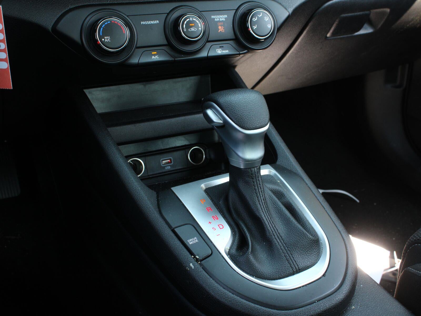 2023 Kia Forte LX