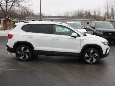 2024 Volkswagen Taos SE All Wheel Drive Auto-Shift Manual