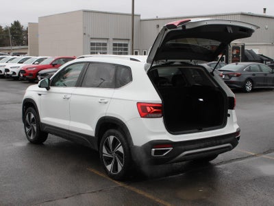 2024 Volkswagen Taos SE All Wheel Drive Auto-Shift Manual