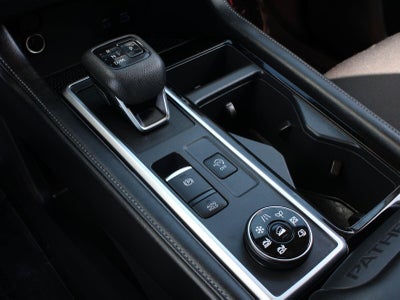 2025 Nissan Pathfinder SV Four Wheel Drive Automatic