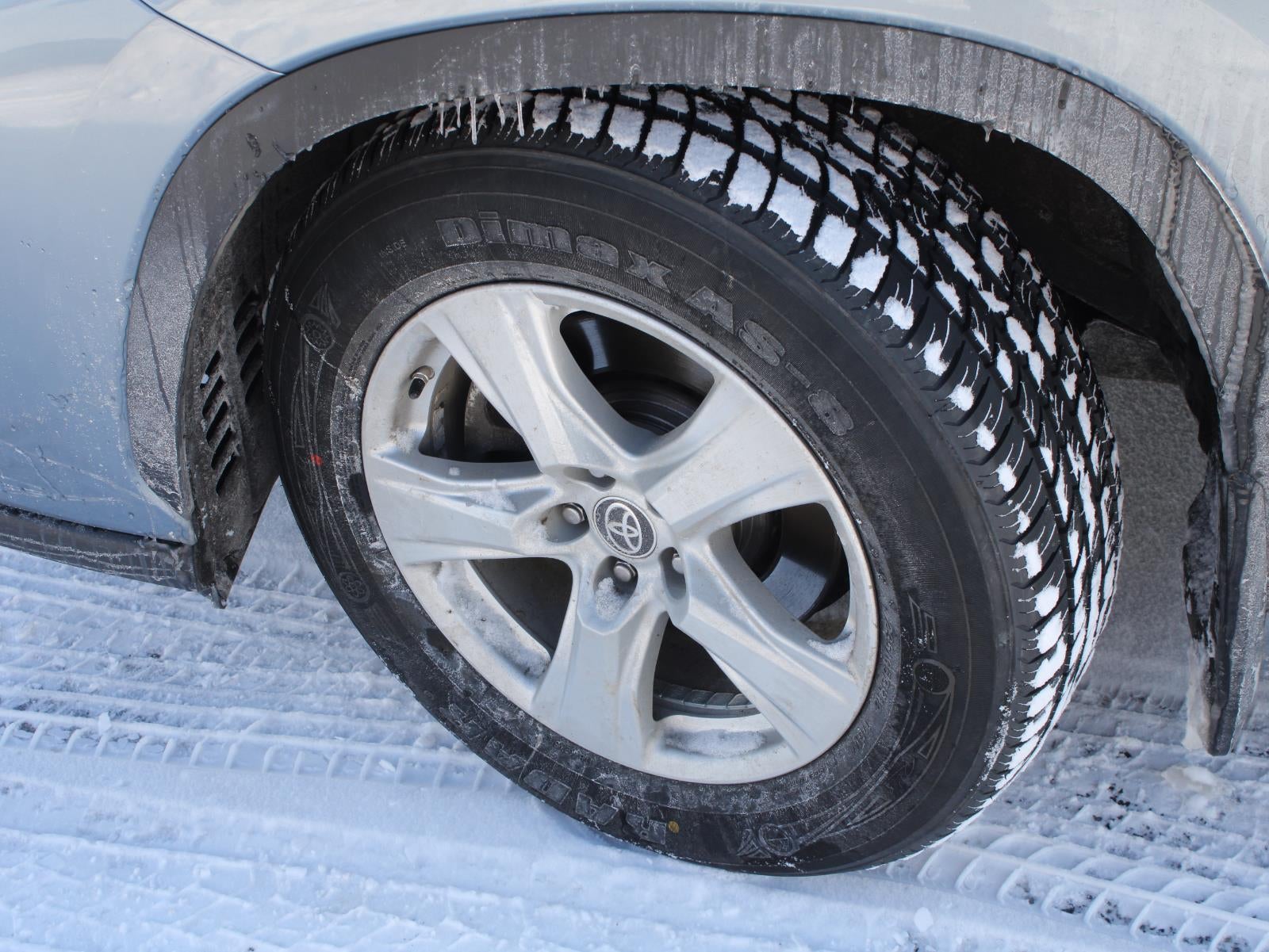 2020 Toyota Highlander LE All Wheel Drive Automatic