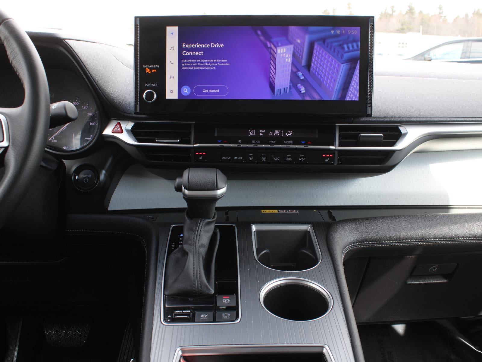 2025 Toyota Sienna XLE All Wheel Drive CVT