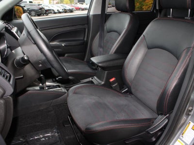 2025 Mitsubishi Outlander Sport SE