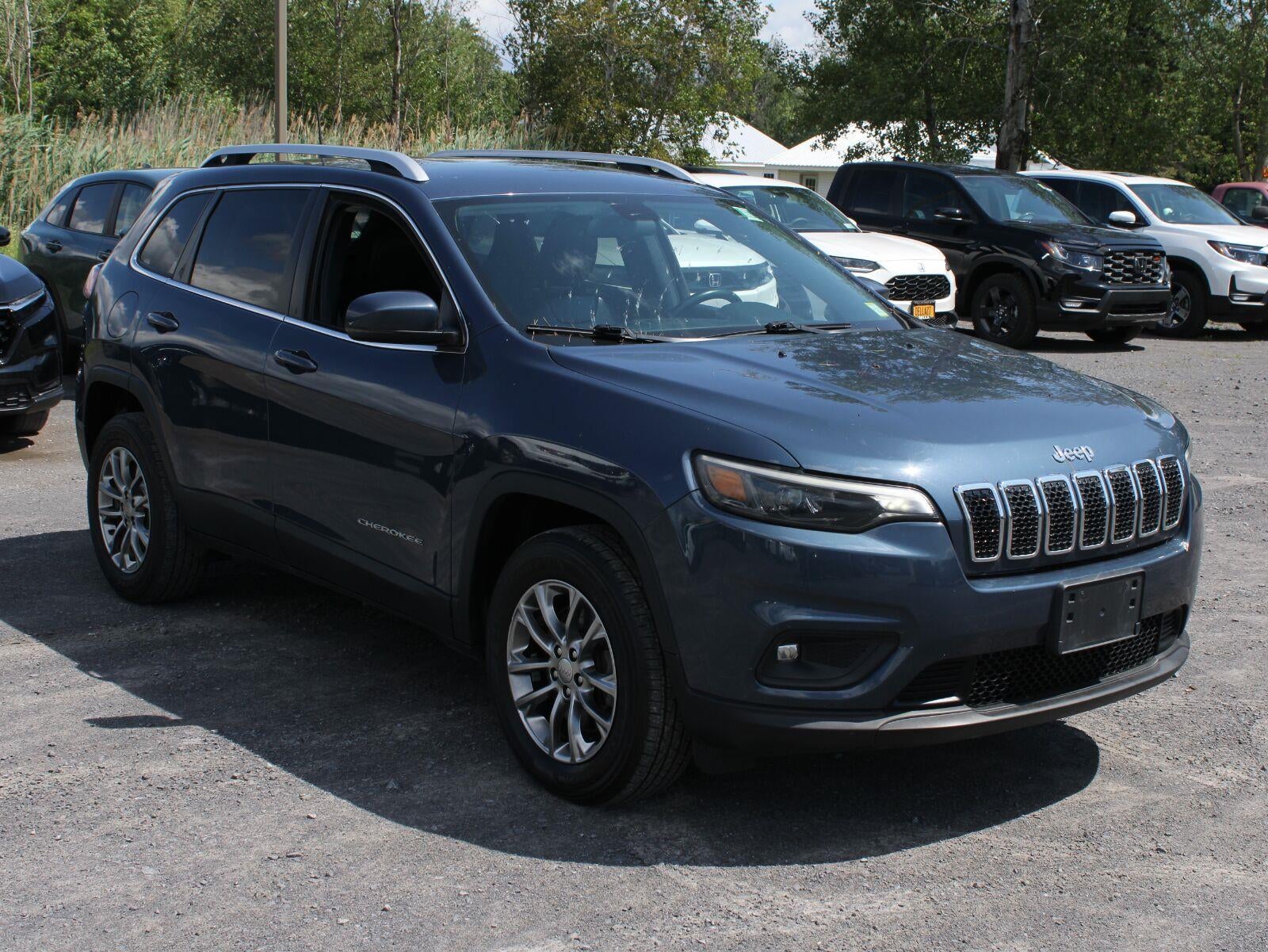 2019 Jeep Cherokee Latitude Plus