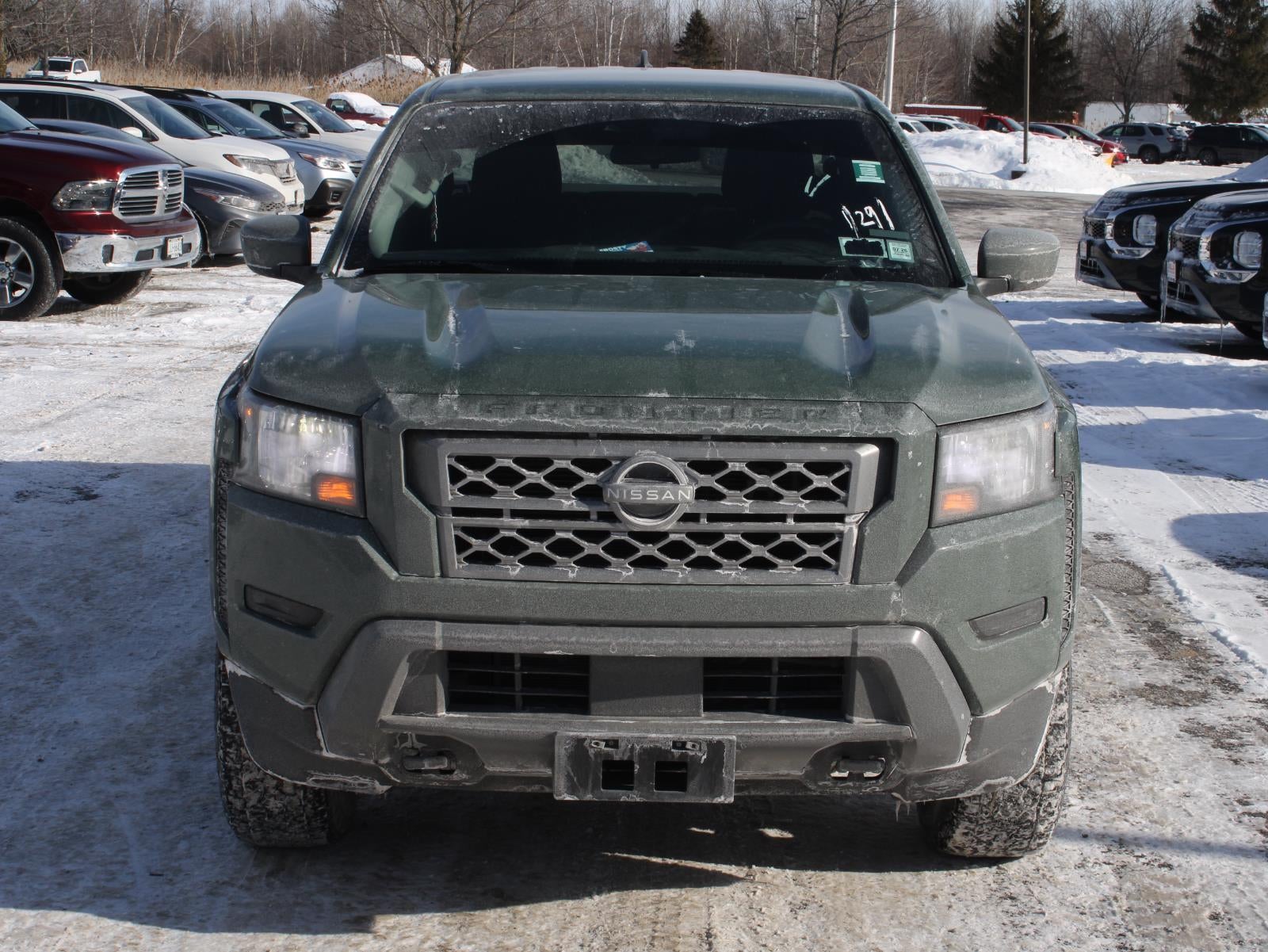 2022 Nissan Frontier SV