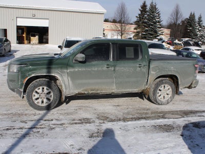 2022 Nissan Frontier SV