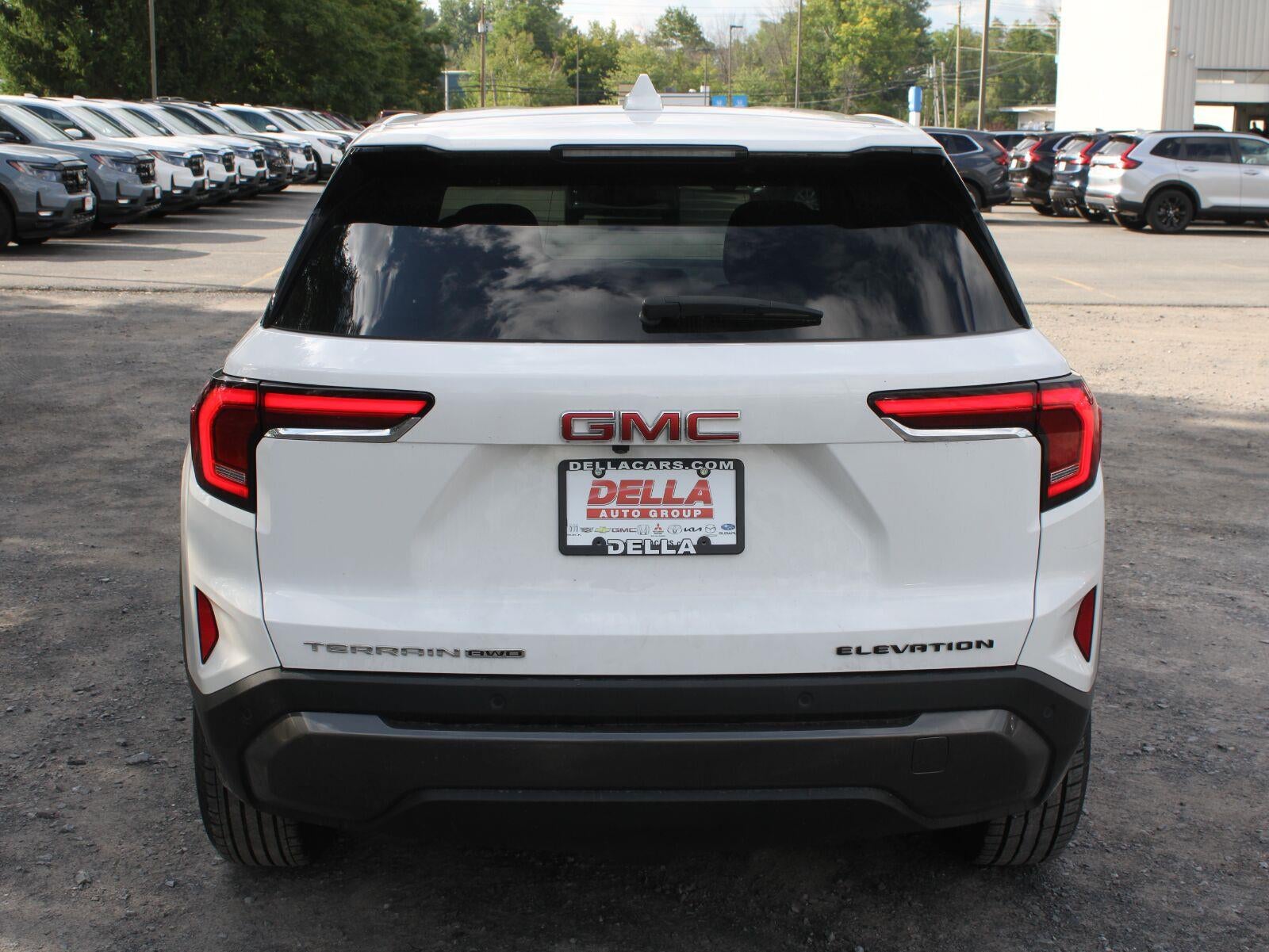 2026 GMC Terrain AWD Elevation