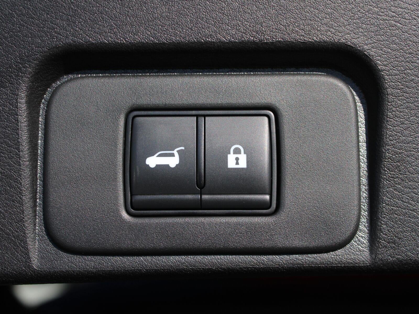 2026 Nissan Rogue SL