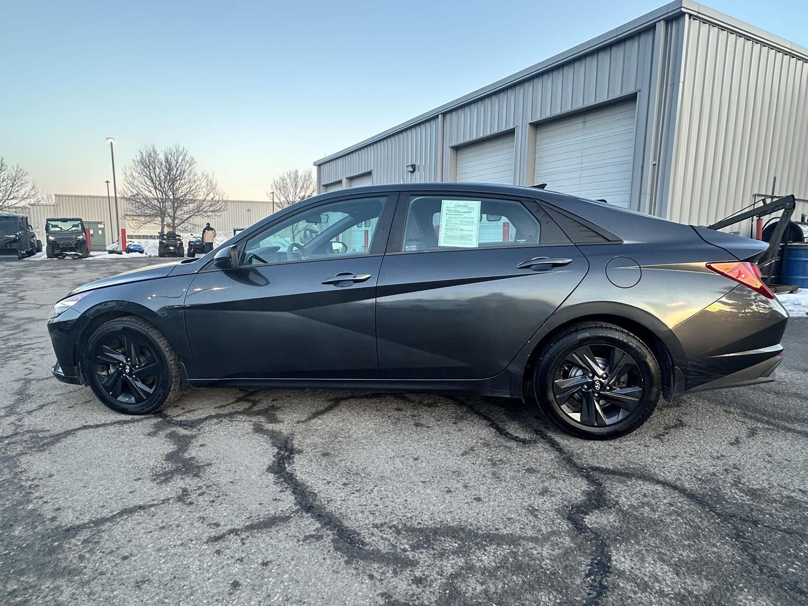 2022 Hyundai Elantra SEL