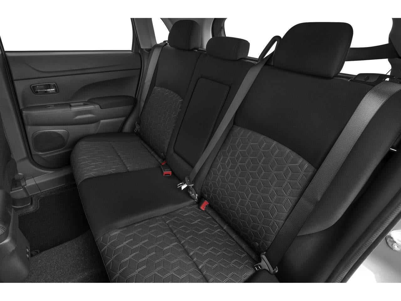 2027 Mitsubishi Outlander Sport LE