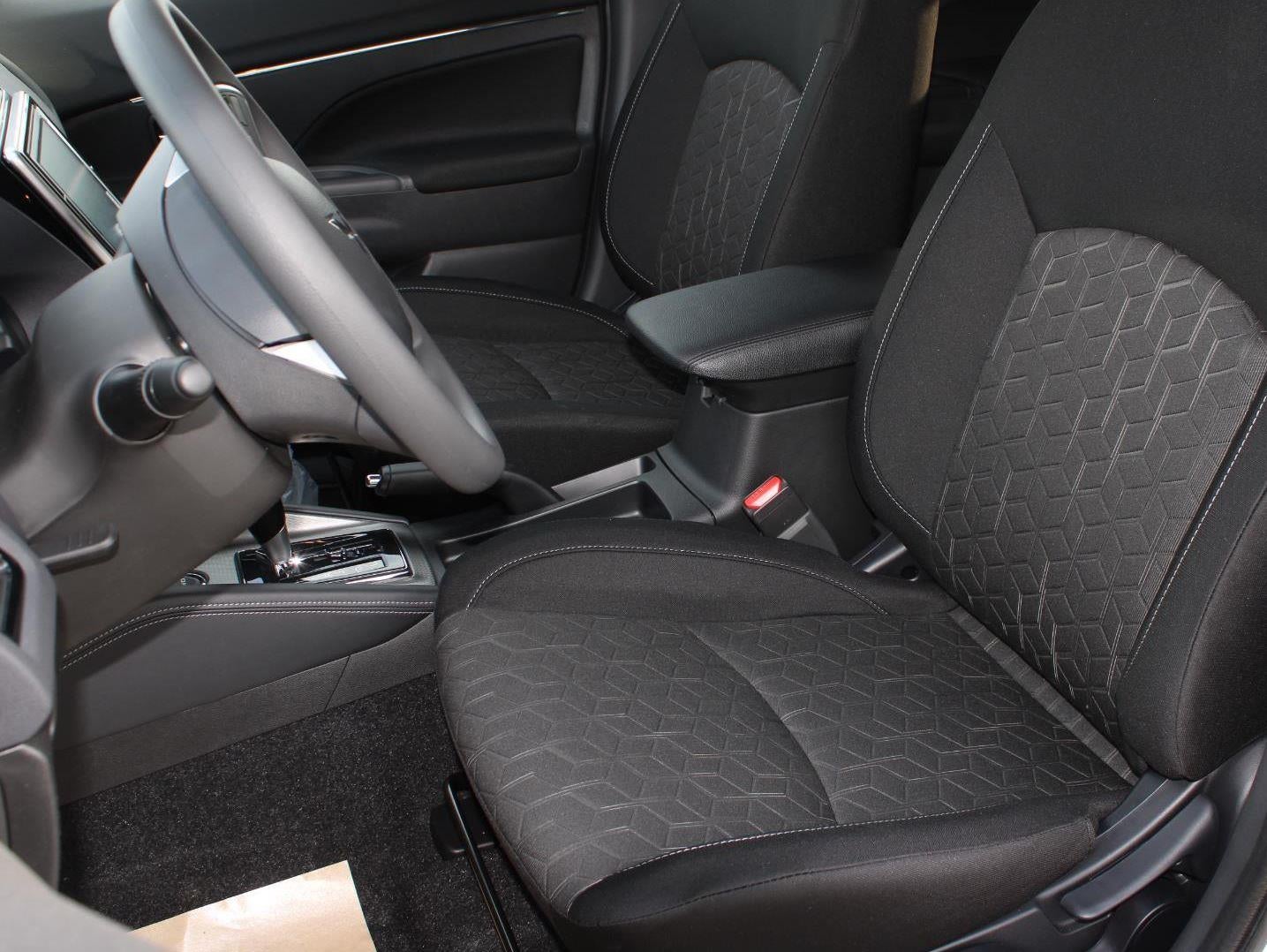 2026 Mitsubishi Outlander Sport ES