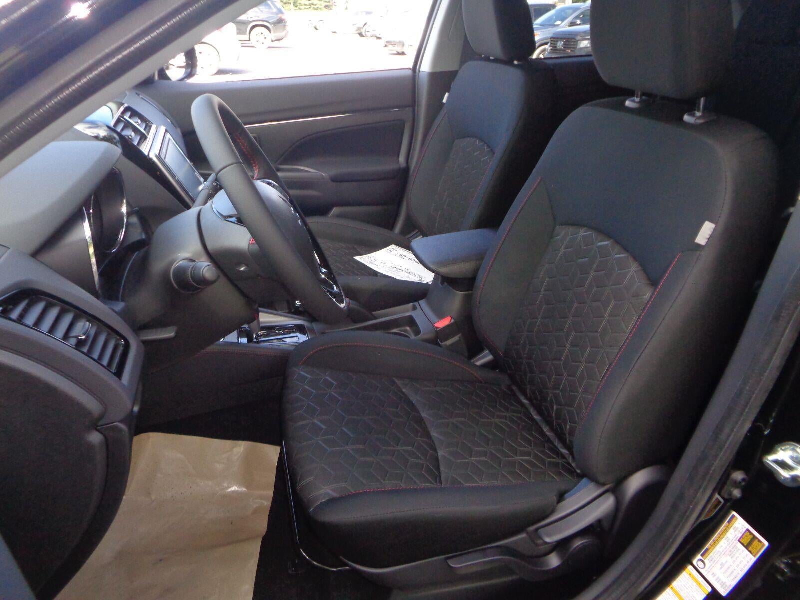 2026 Mitsubishi Outlander Sport LE