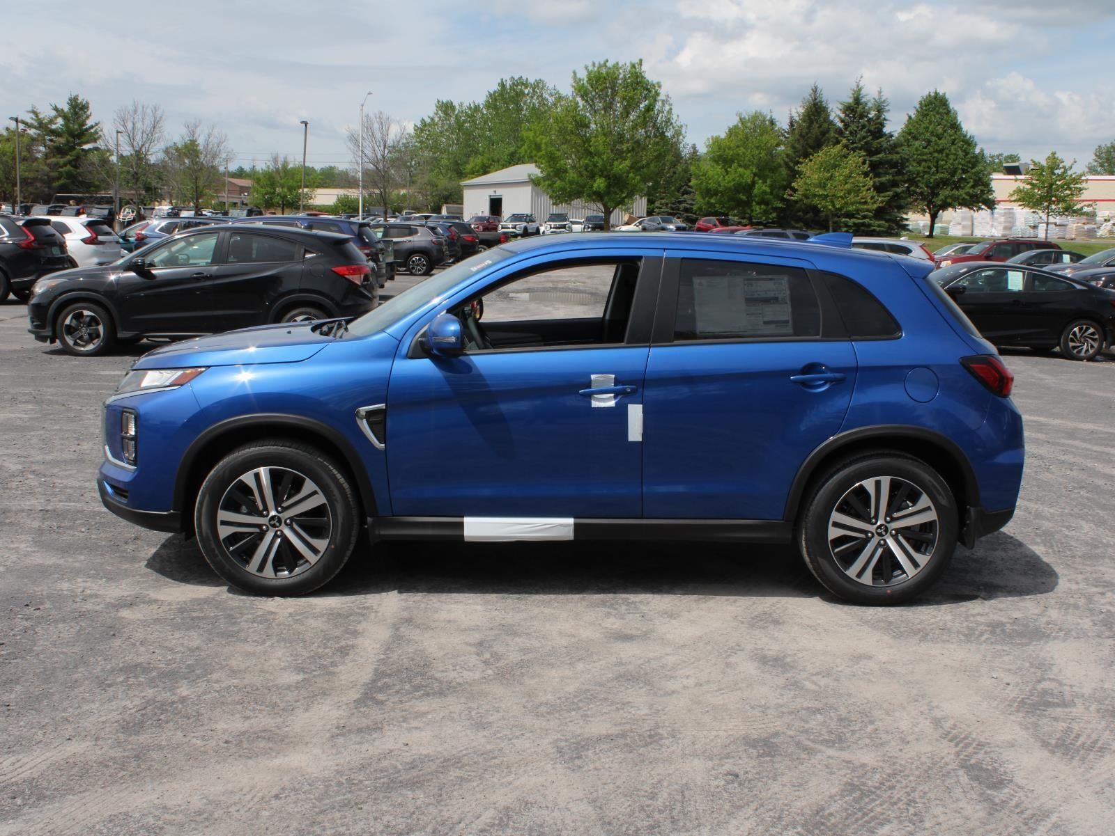 2026 Mitsubishi Outlander Sport SE
